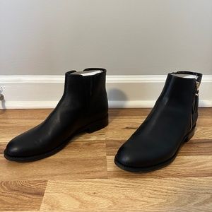 Britt Ankle Boot Michael Kors